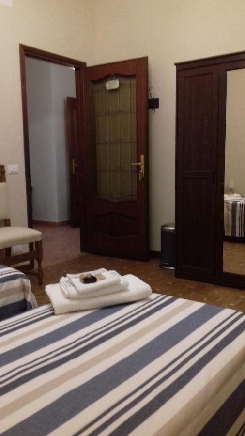 Locanda Cavallo Bianco - Affittacamere Robella エクステリア 写真